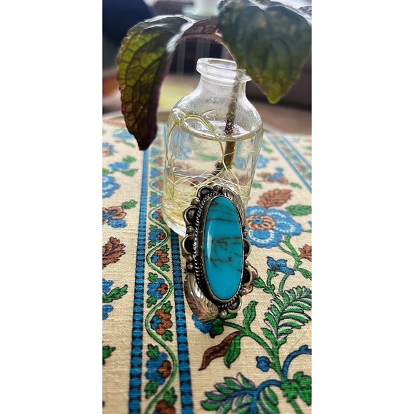 Vintage Jewelry - Vintage Turquoise and Silver Statement Ring